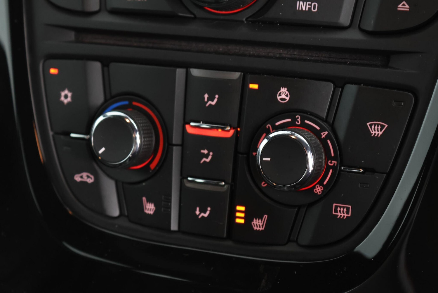 Used Vauxhall Astra GTC for sale - 77738685: Photo 39