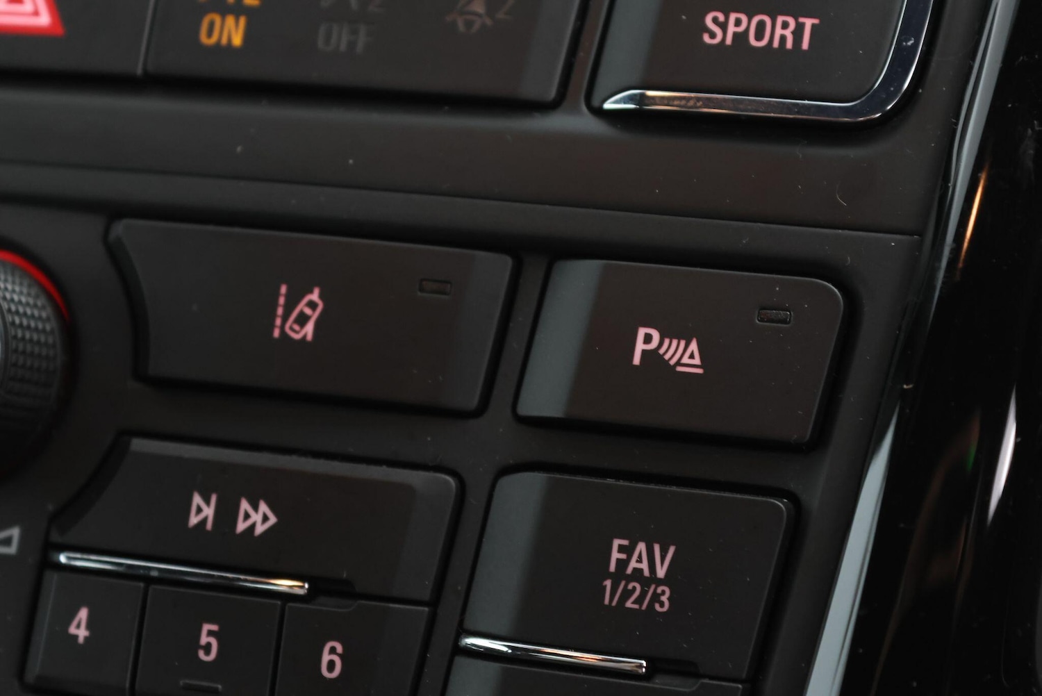 Used Vauxhall Astra GTC for sale - 77738685: Photo 47