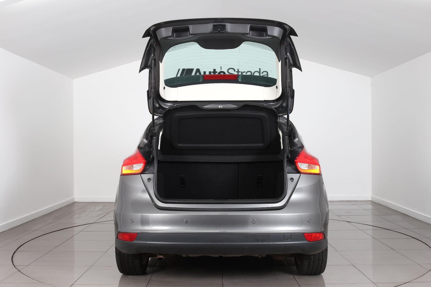 Used Ford Focus for sale - 76995886: Photo 16