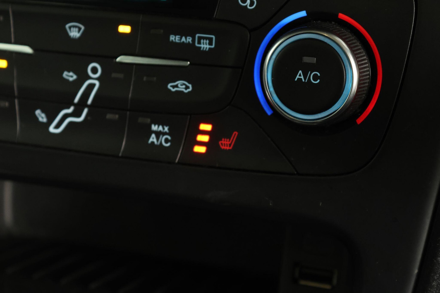 Used Ford Focus for sale - 76995886: Photo 26