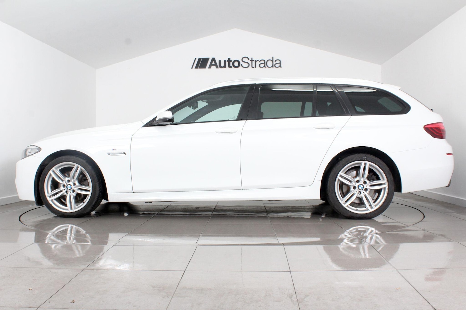 Used BMW 5 Series for sale - 76993148: Photo 9