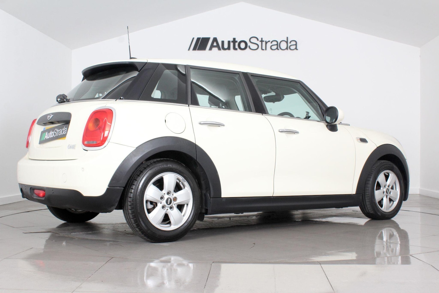 Used MINI Hatch 2016 for sale - 76990715: Photo 21