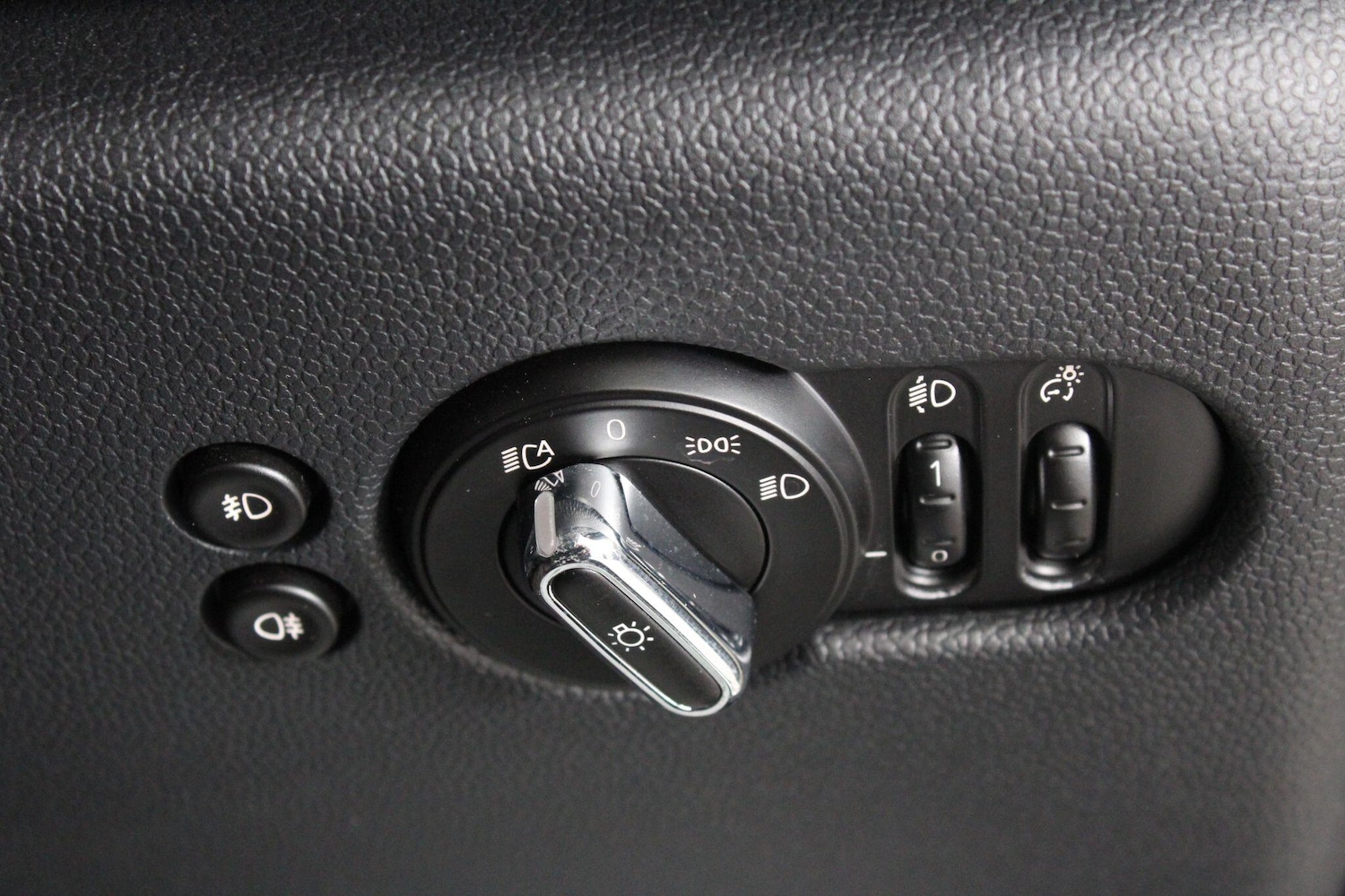 Used MINI Hatch 2016 for sale - 76990715: Photo 42