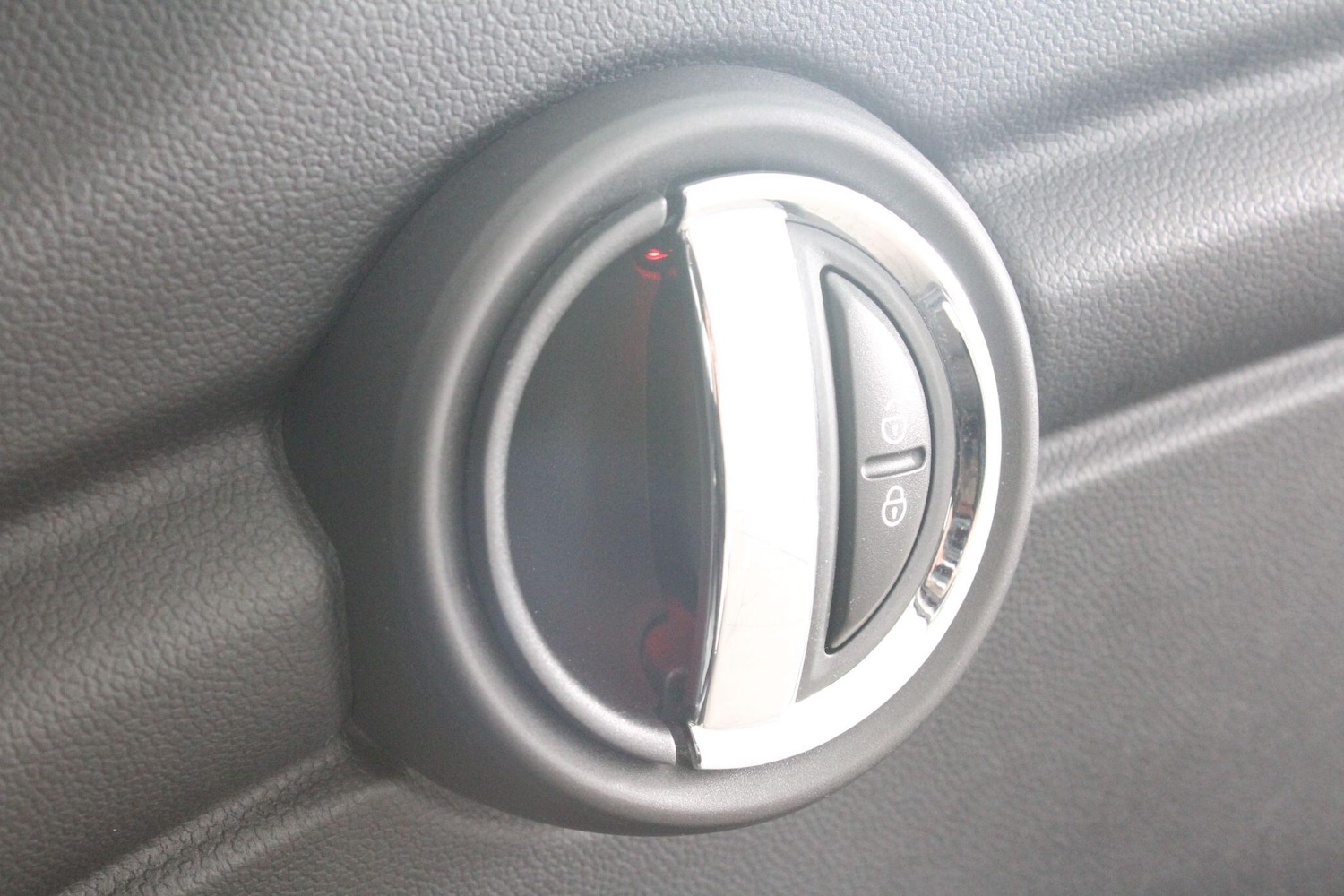 Used MINI Hatch 2016 for sale - 76990715: Photo 45