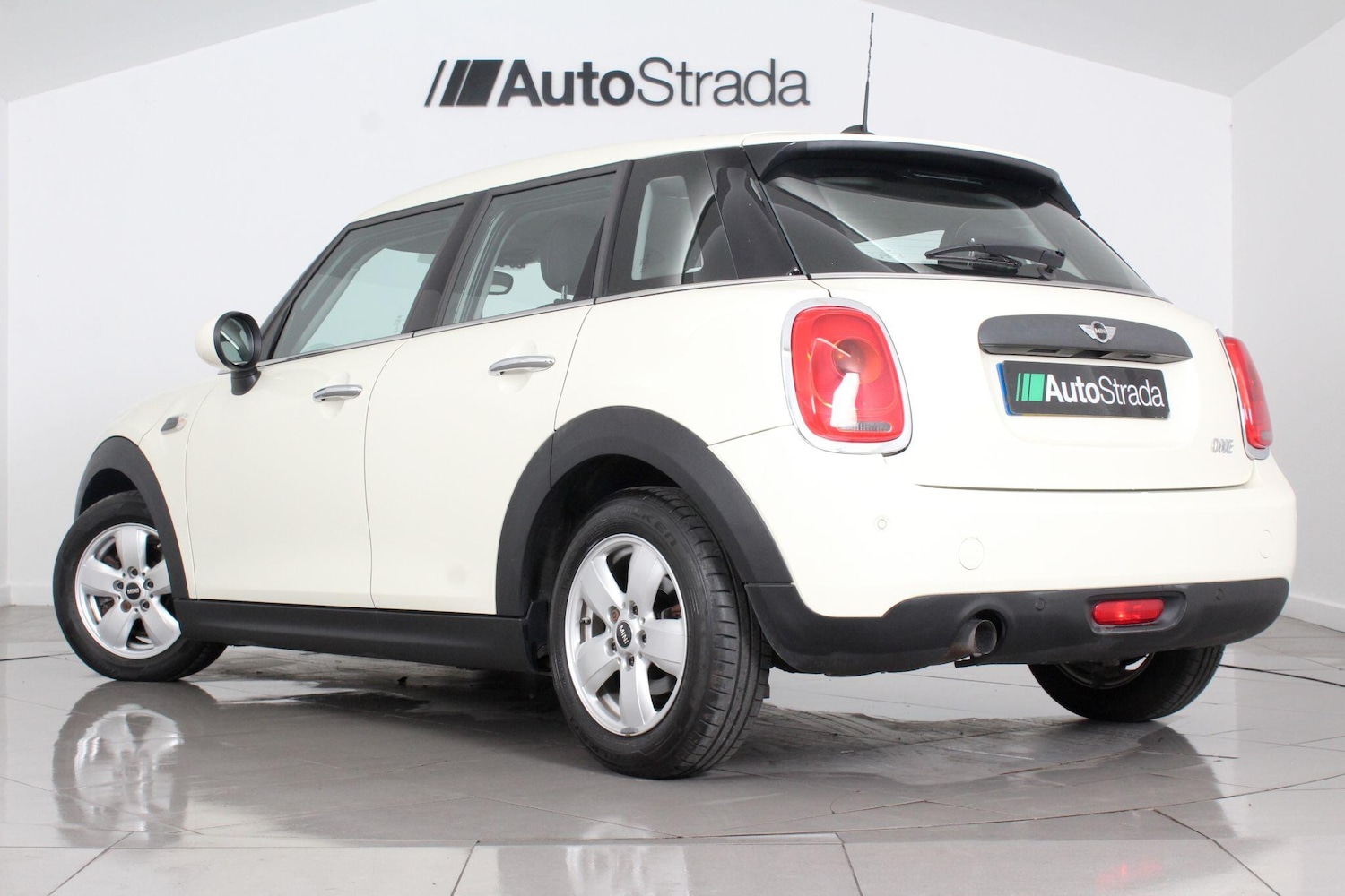 Used MINI Hatch 2016 for sale - 76990715: Photo 9