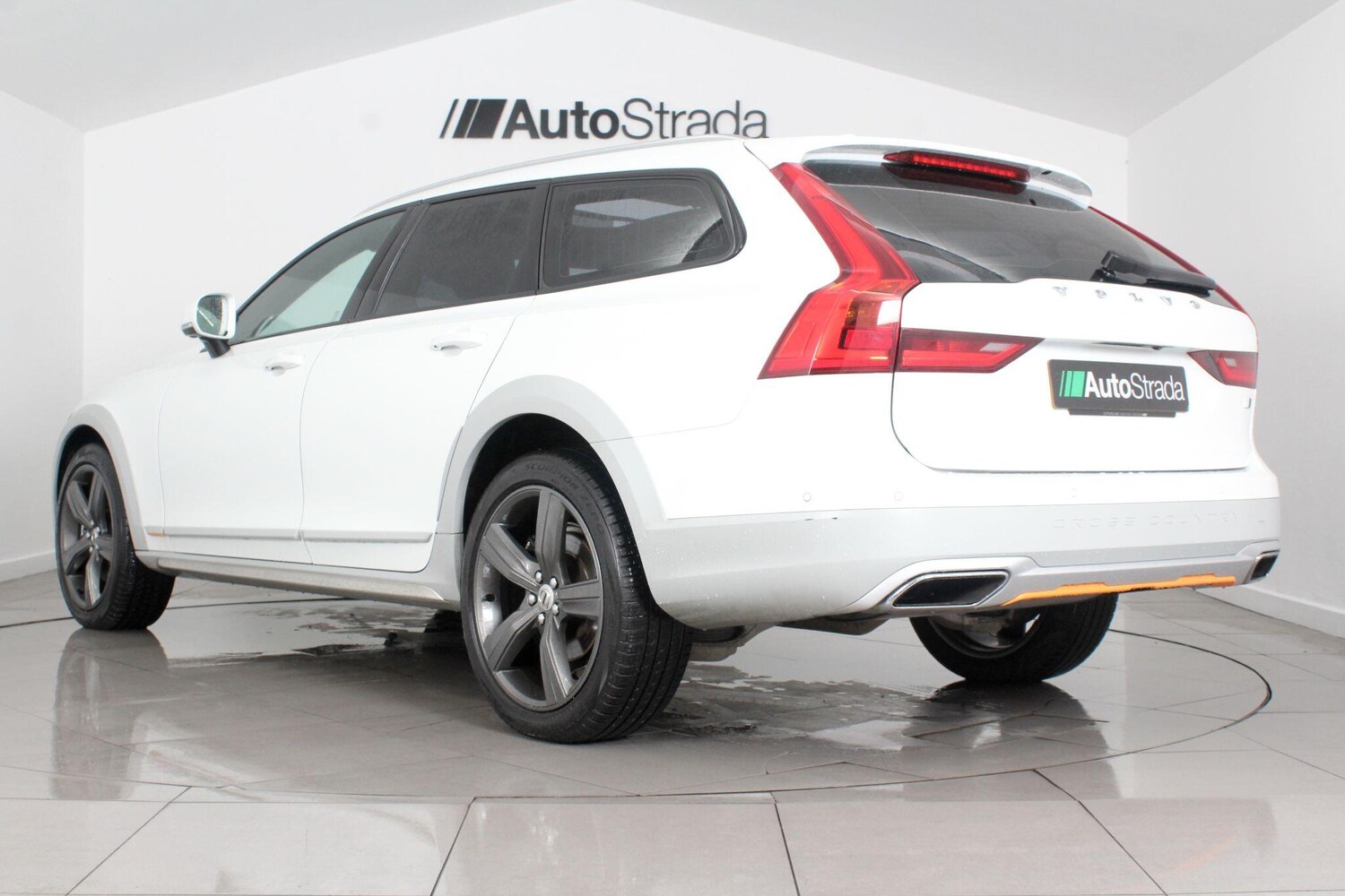 Used Volvo V90 Cross Country for sale - 76996455: Photo 20