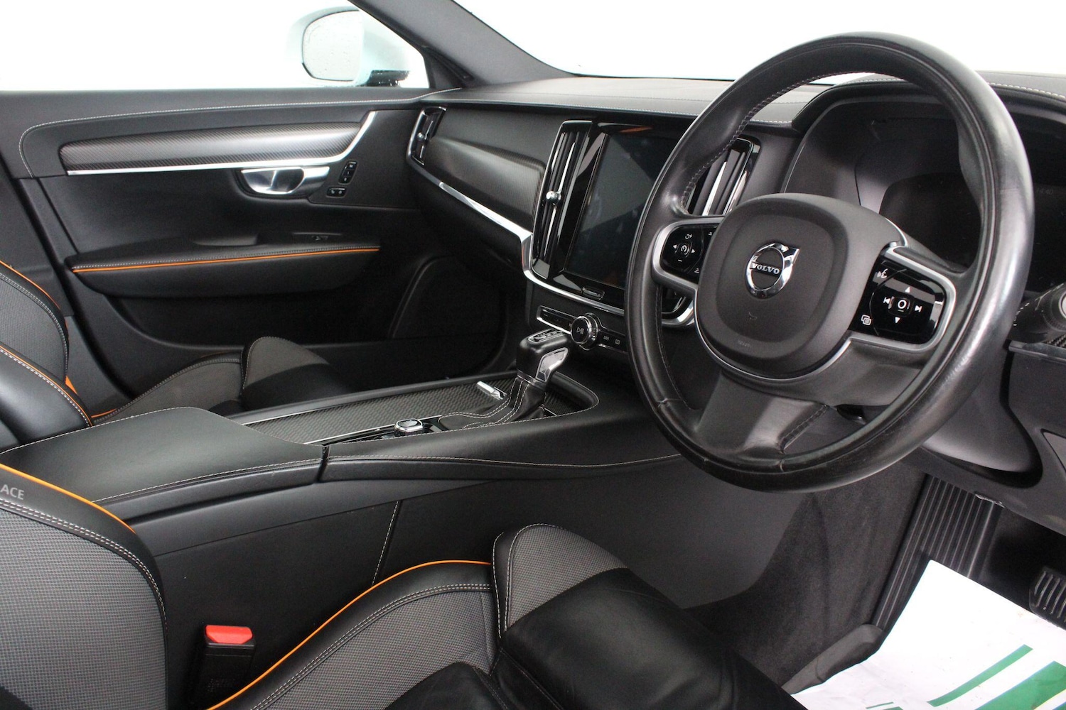 Used Volvo V90 Cross Country for sale - 76996455: Photo 3