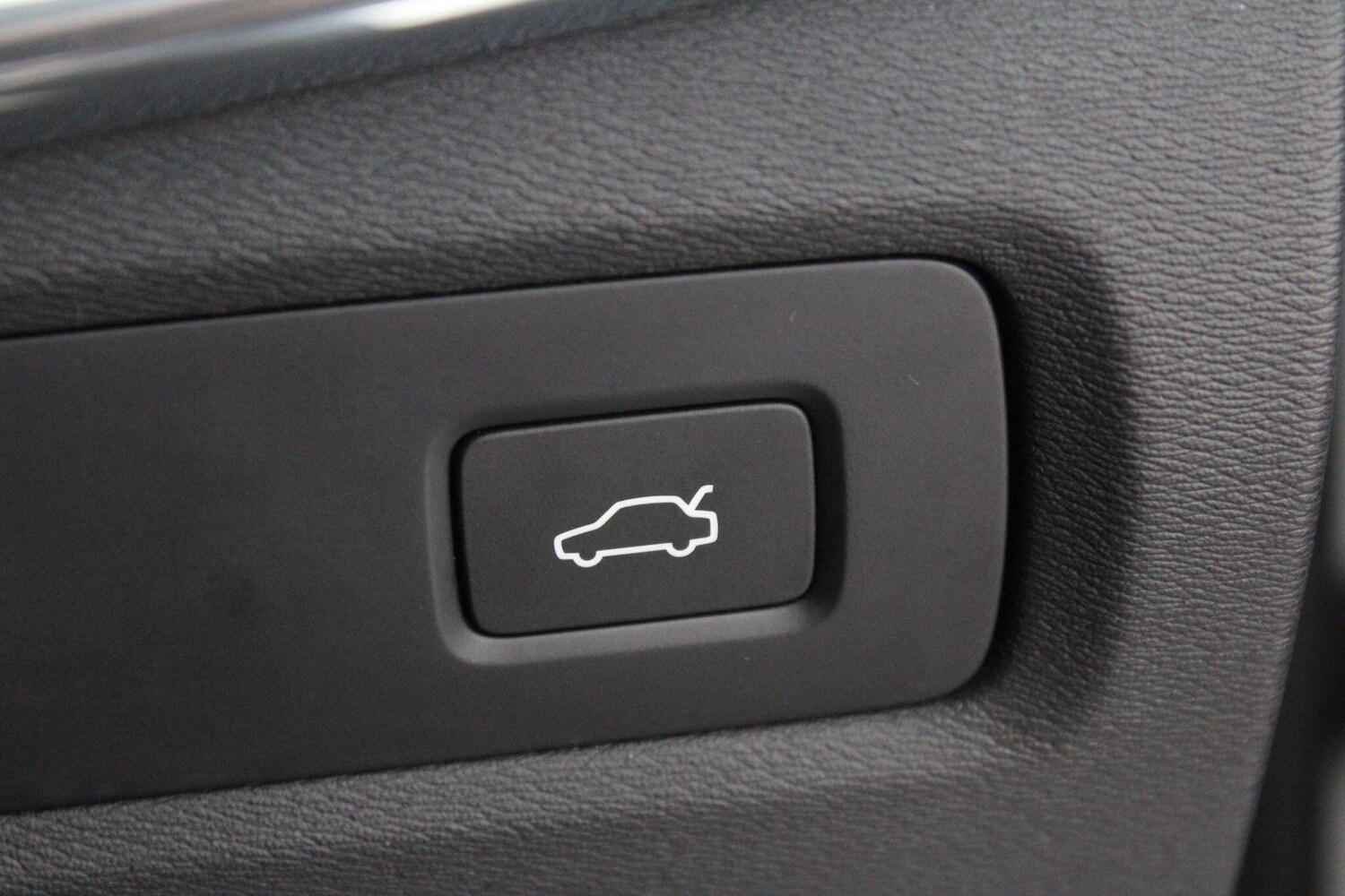 Used Volvo V90 Cross Country for sale - 76996455: Photo 51