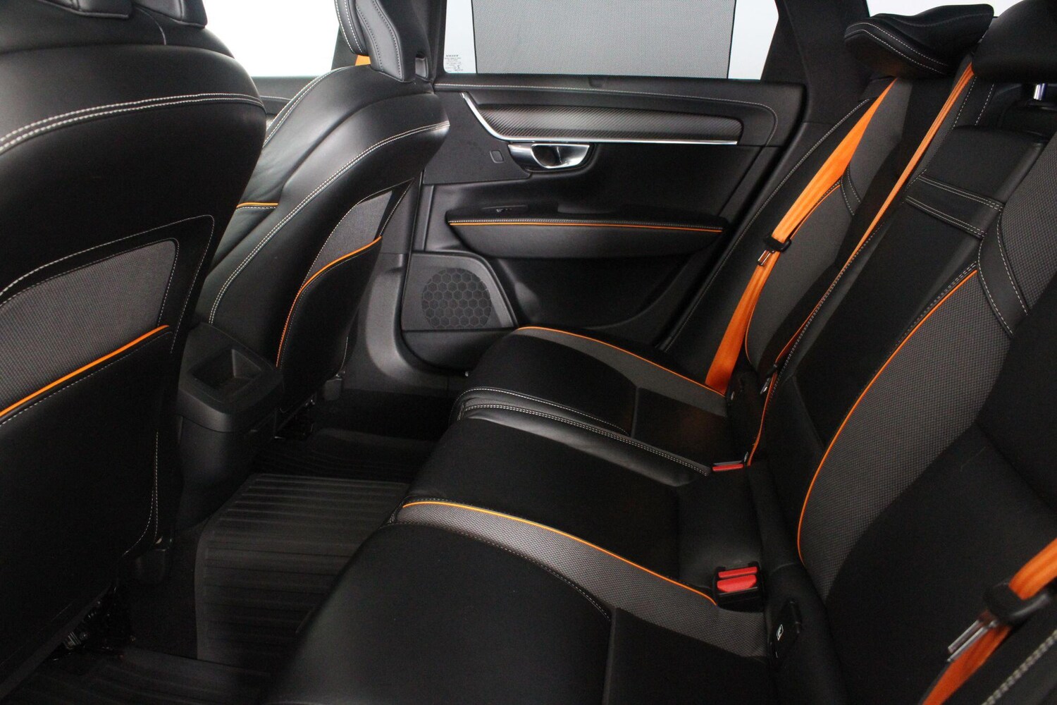 Used Volvo V90 Cross Country for sale - 76996455: Photo 72