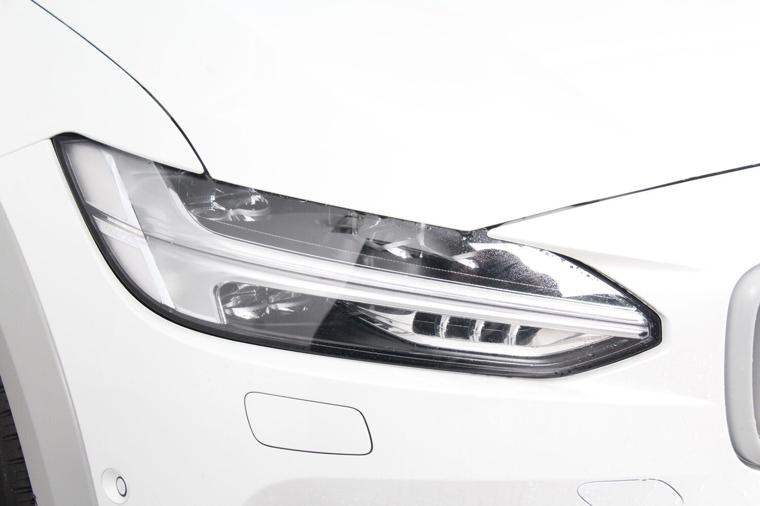 Used Volvo V90 Cross Country for sale - 76996455: Photo 81