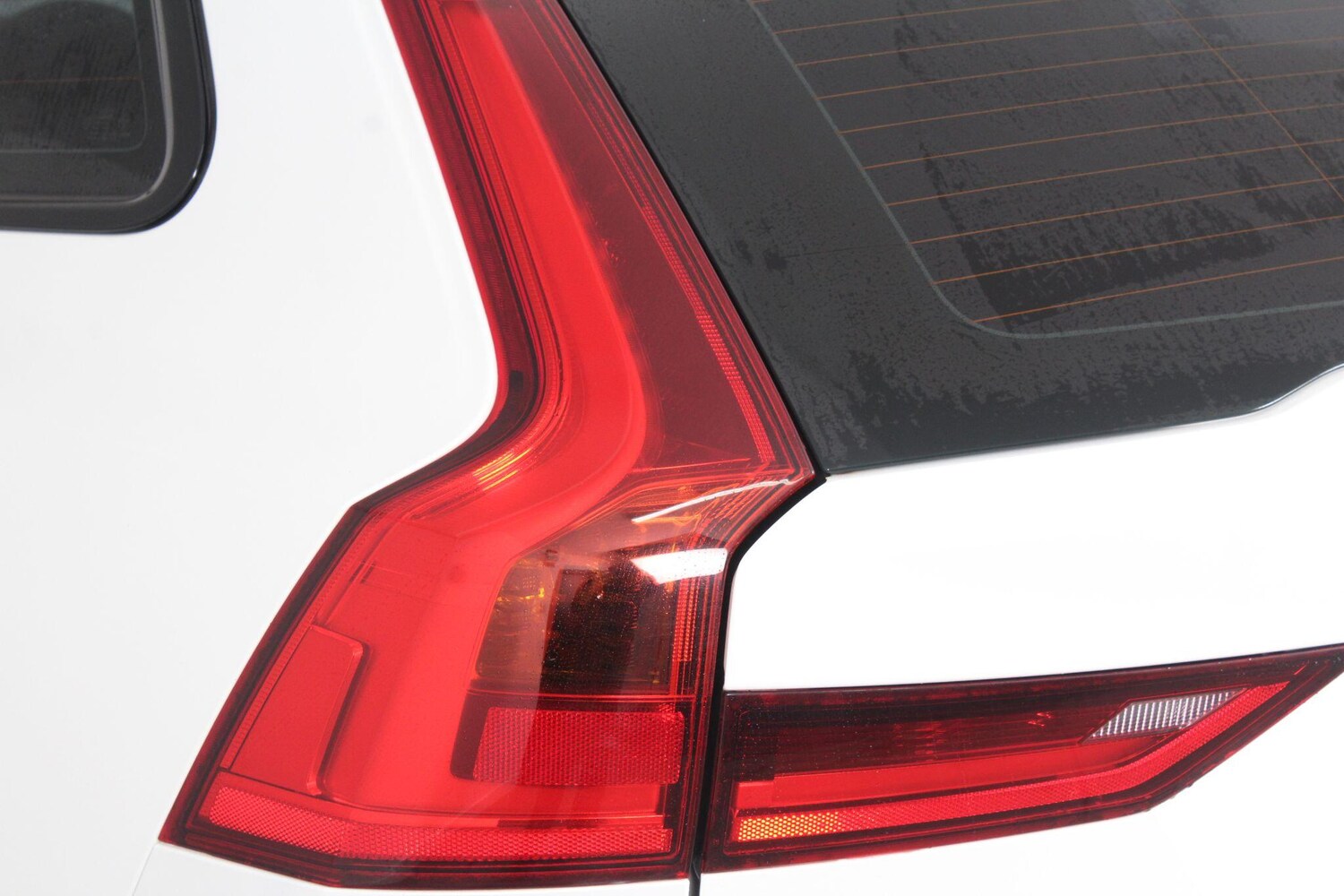 Used Volvo V90 Cross Country for sale - 76996455: Photo 87