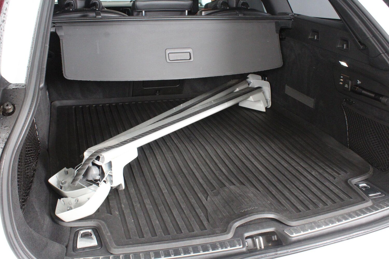 Used Volvo V90 Cross Country for sale - 76996455: Photo 90