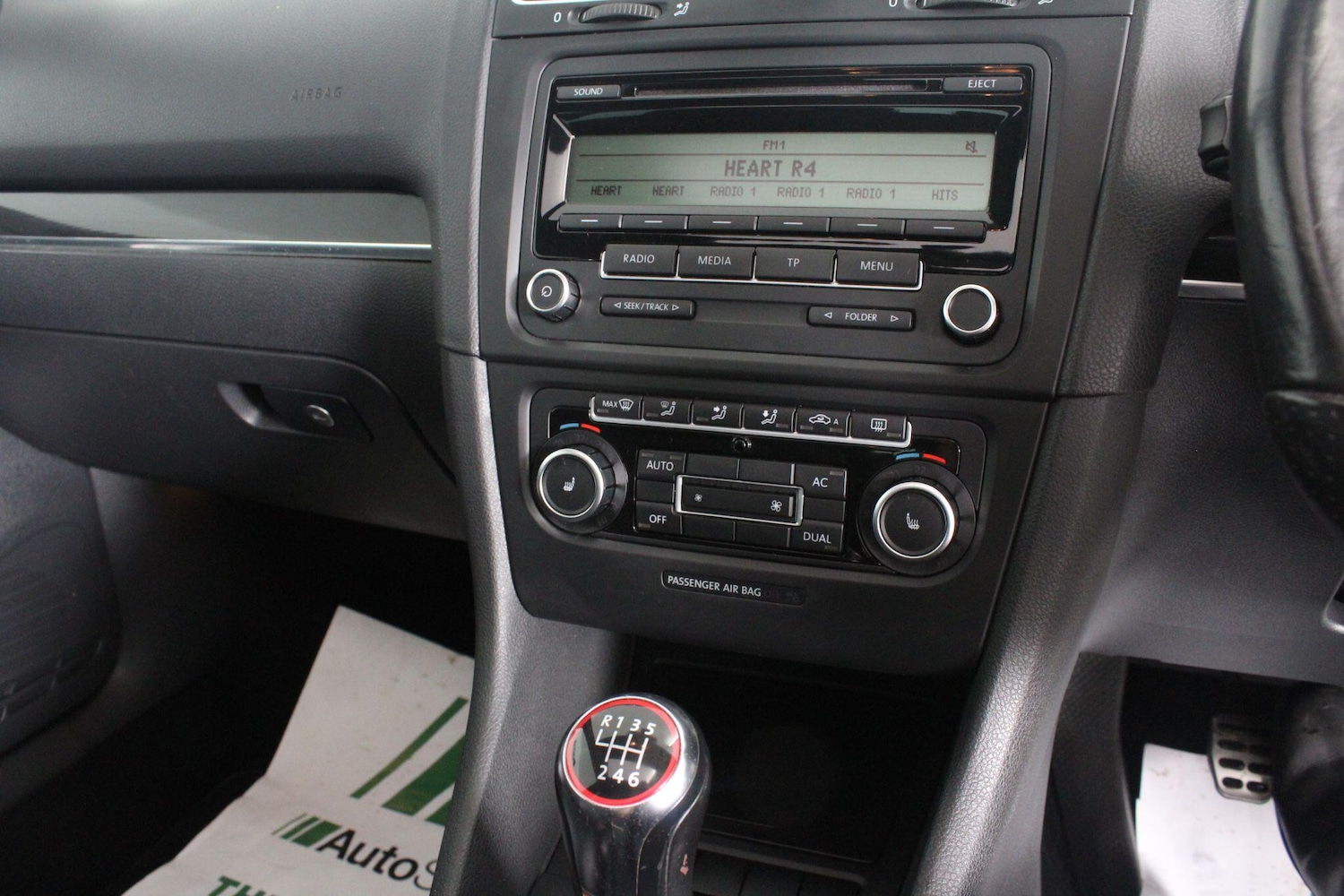 Used Volkswagen Golf 2010 for sale - 76991048: Photo 25