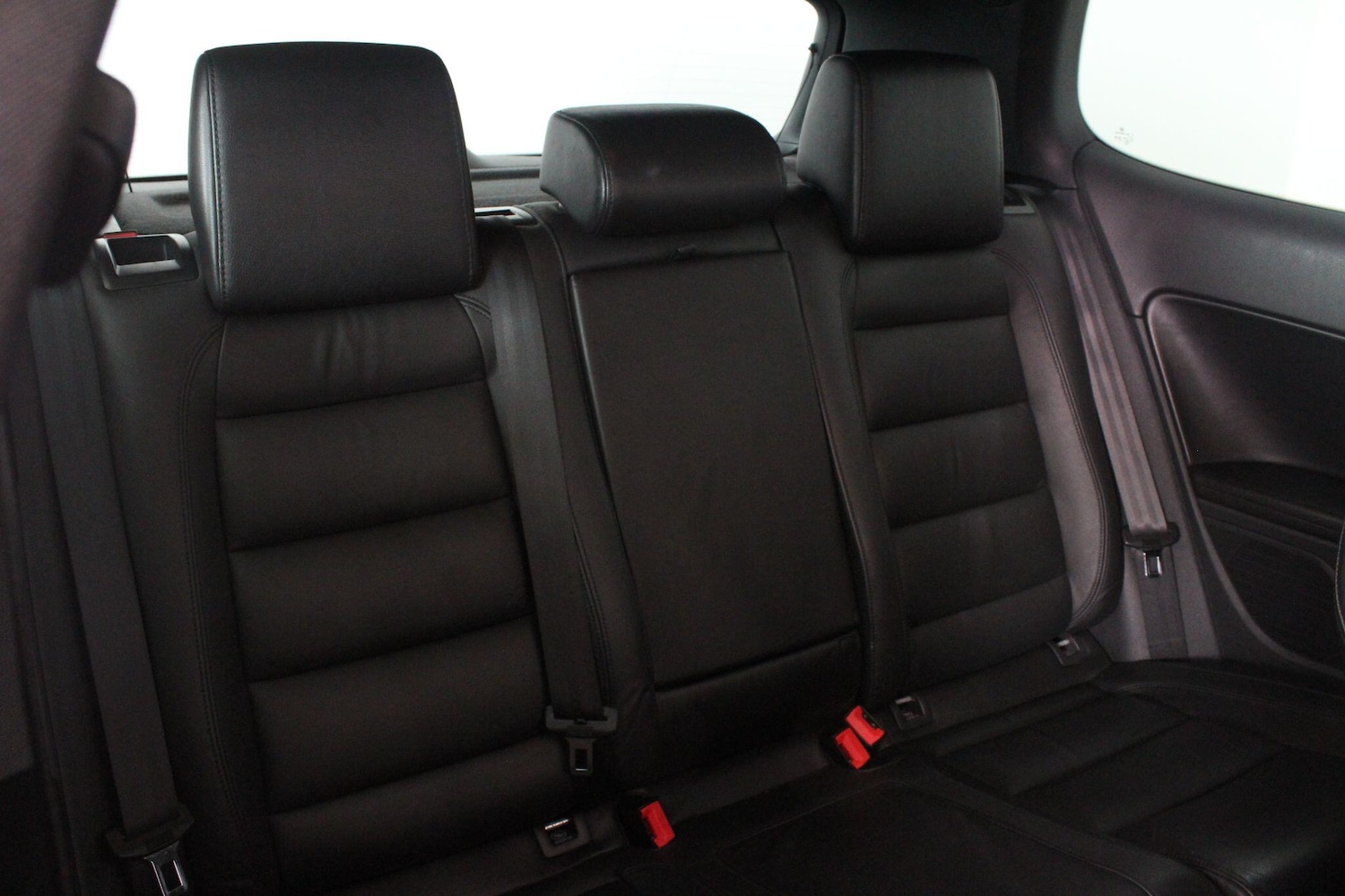 Used Volkswagen Golf 2010 for sale - 76991048: Photo 44