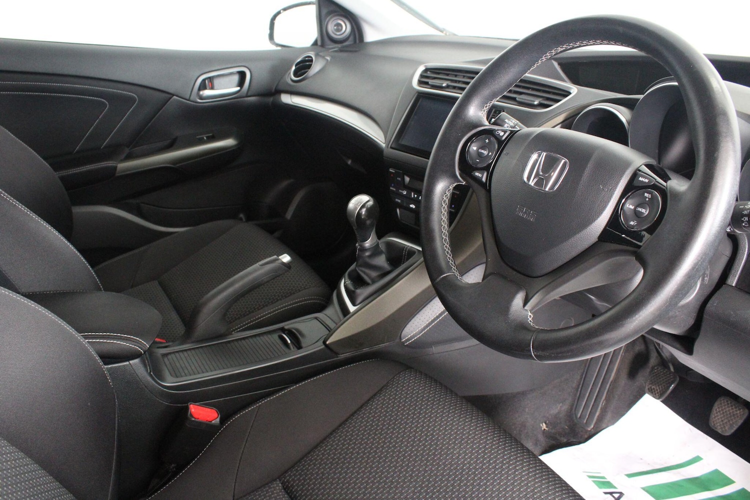 Used Honda Civic for sale - 76994102: Photo 2