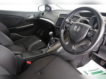Used Honda Civic 2015 for sale - 76994102: Photo