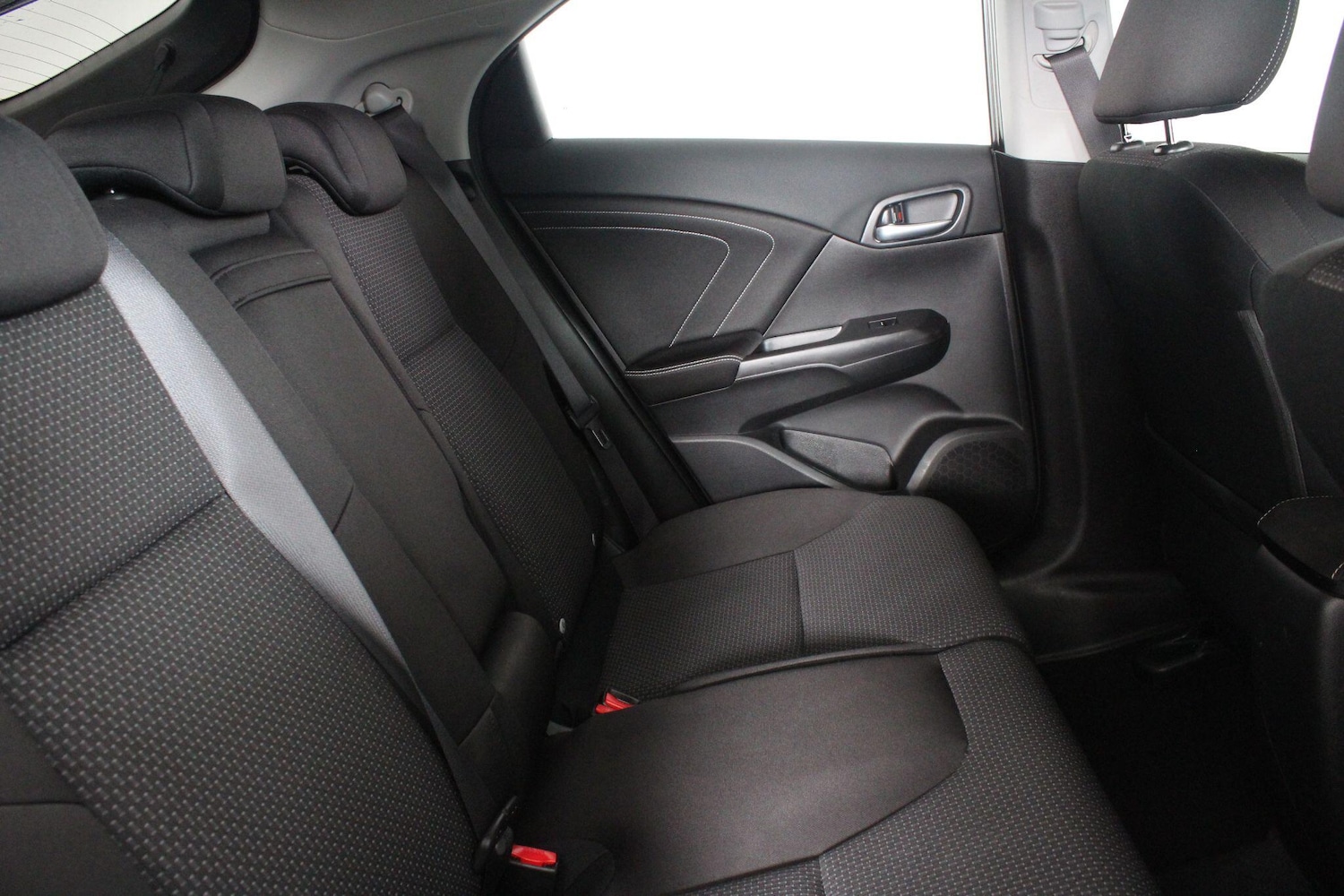 Used Honda Civic for sale - 76994102: Photo 60