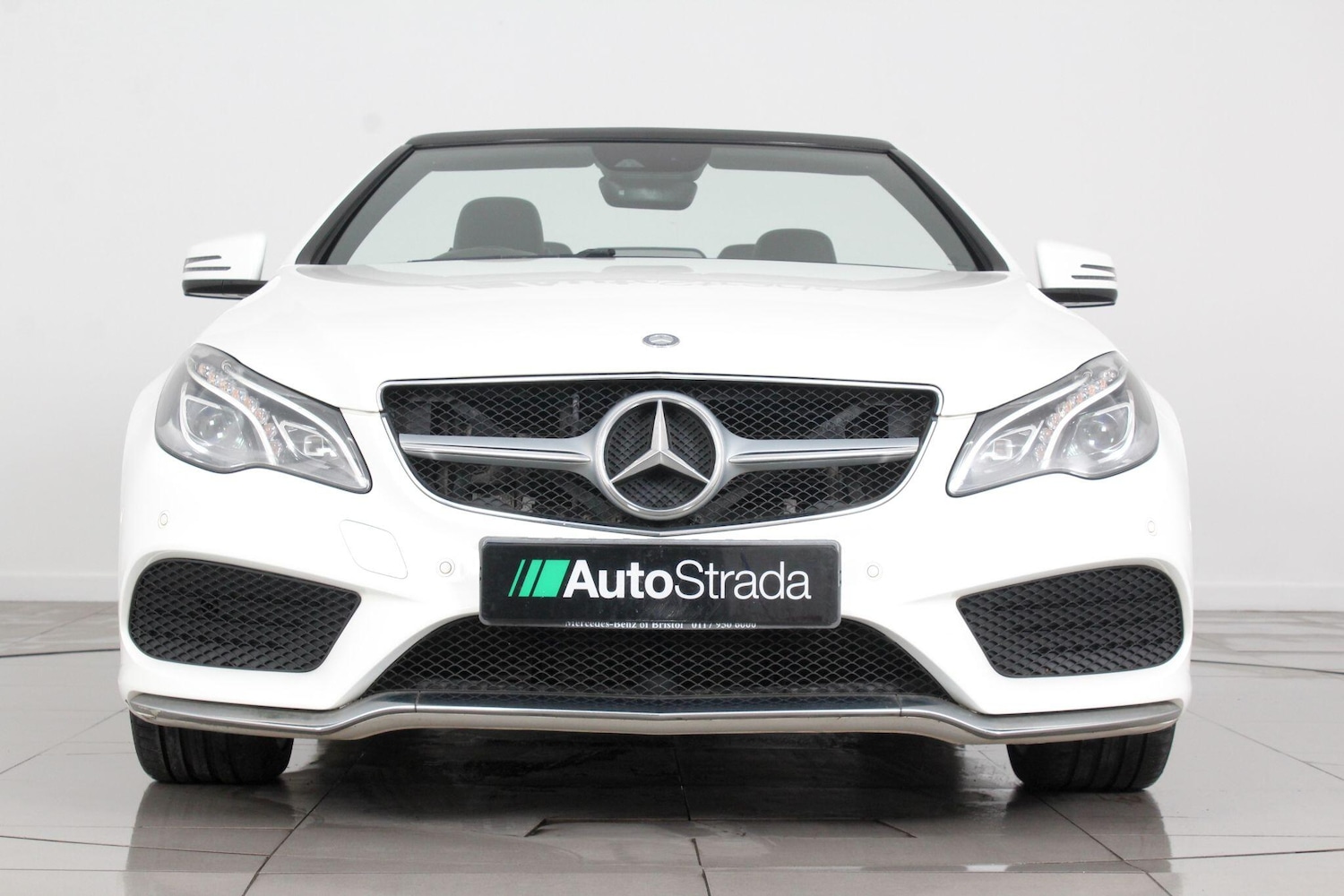 Used Mercedes-Benz E Class 2015 for sale - 76990852: Photo 17