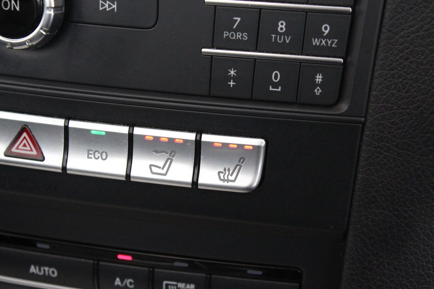 Used Mercedes-Benz E Class 2015 for sale - 76990852: Photo 42