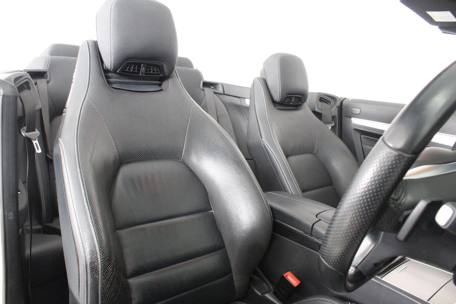 Used Mercedes-Benz E Class 2015 for sale - 76990852: Photo 62