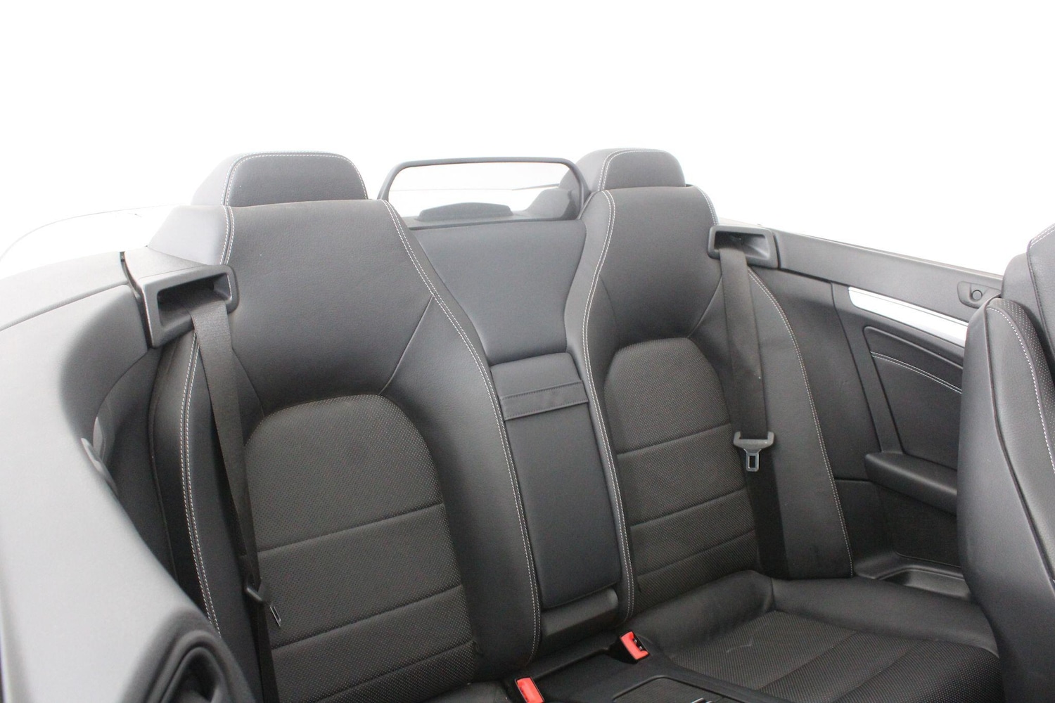 Used Mercedes-Benz E Class 2015 for sale - 76990852: Photo 65