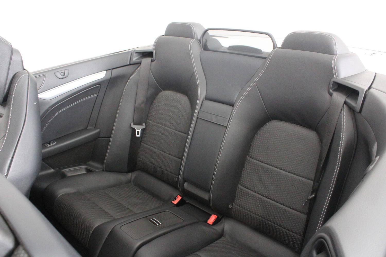 Used Mercedes-Benz E Class 2015 for sale - 76990852: Photo 66