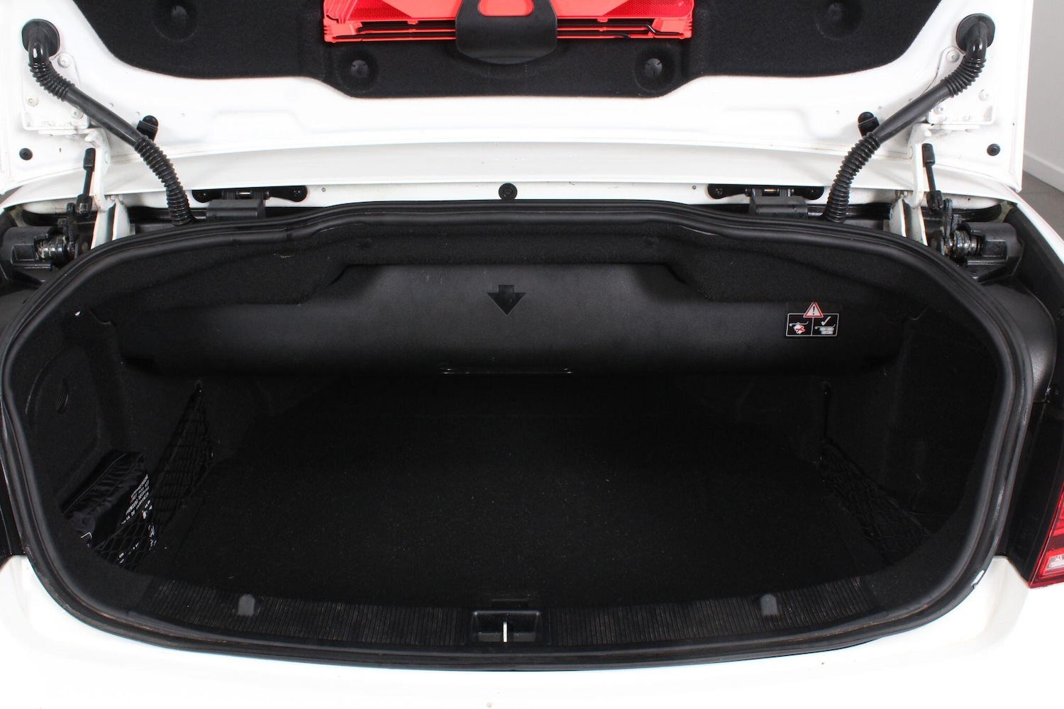 Used Mercedes-Benz E Class 2015 for sale - 76990852: Photo 73