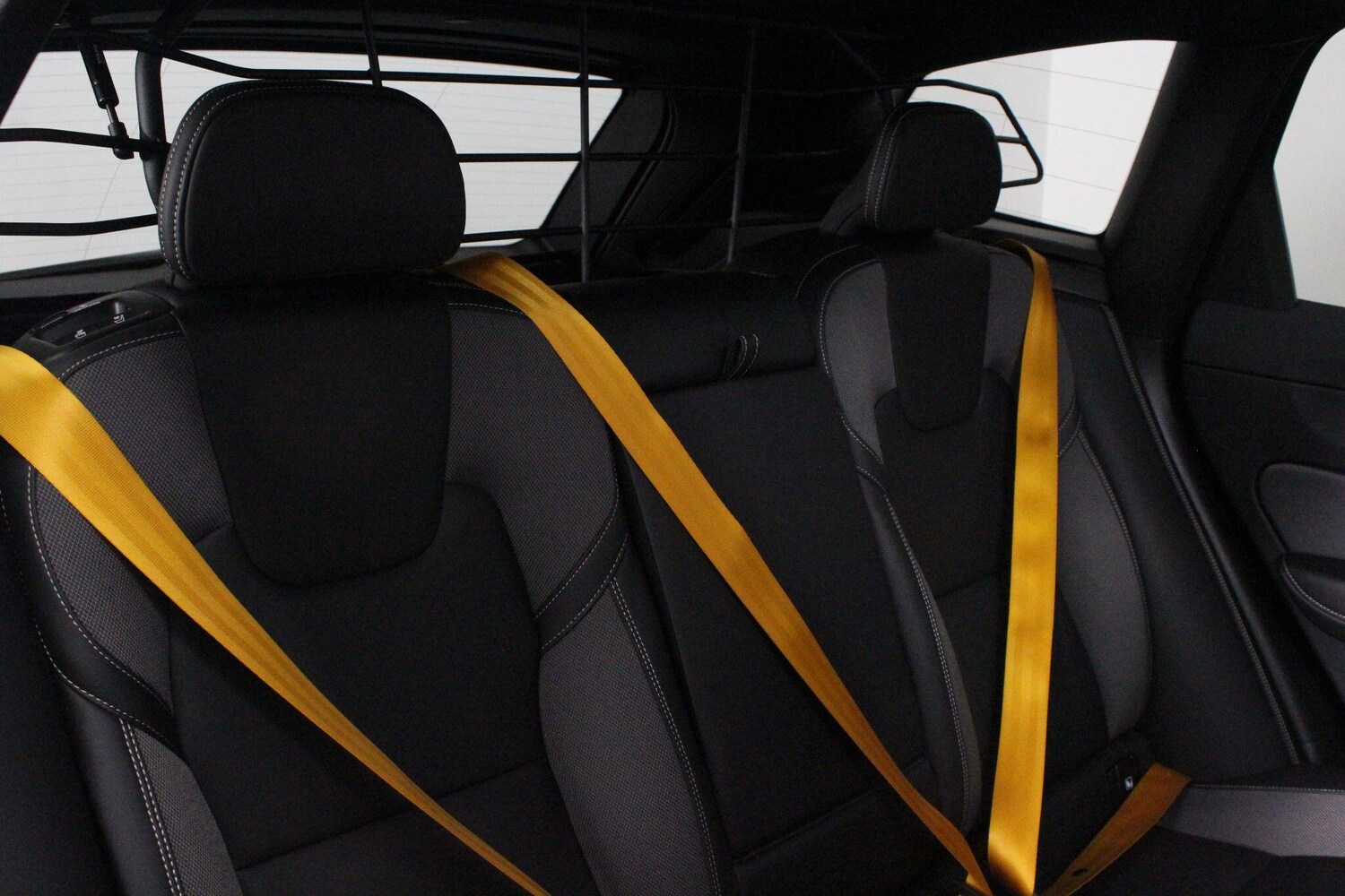 Used Volvo XC60 for sale - 76992540: Photo 44