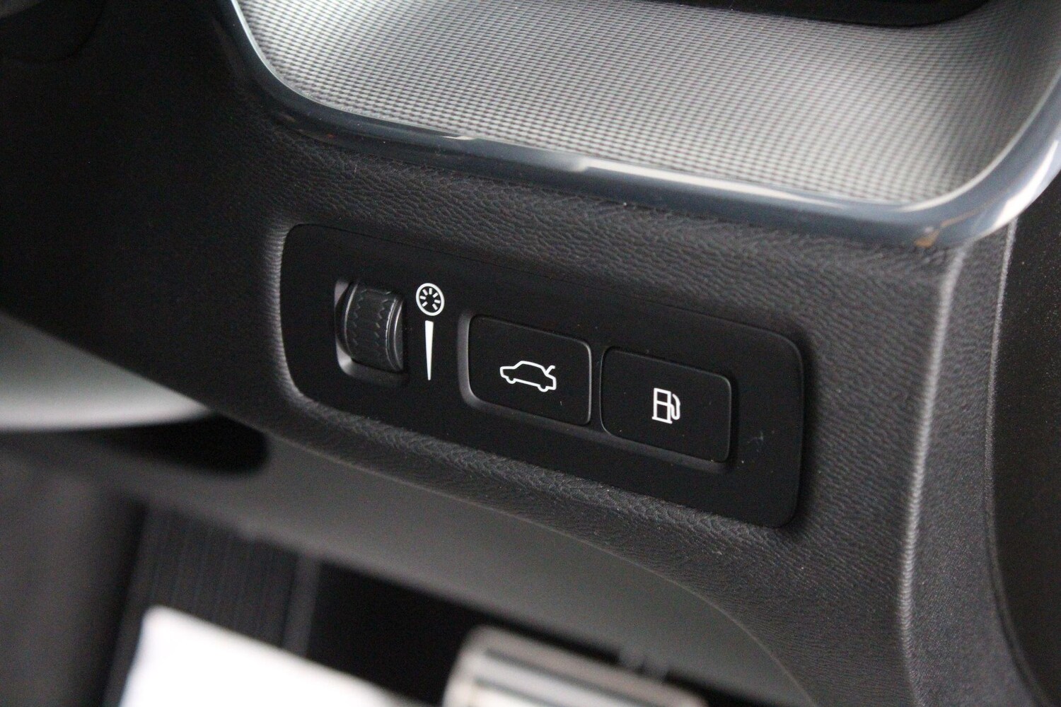 Used Volvo XC60 for sale - 76992540: Photo 53