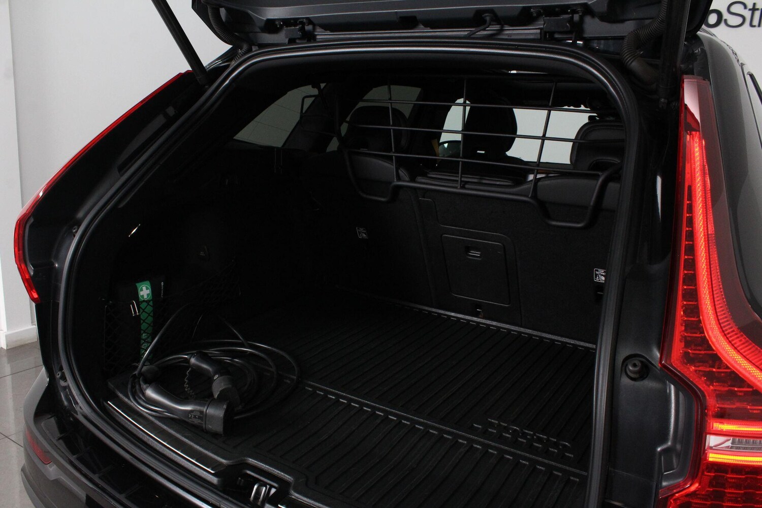 Used Volvo XC60 for sale - 76992540: Photo 75