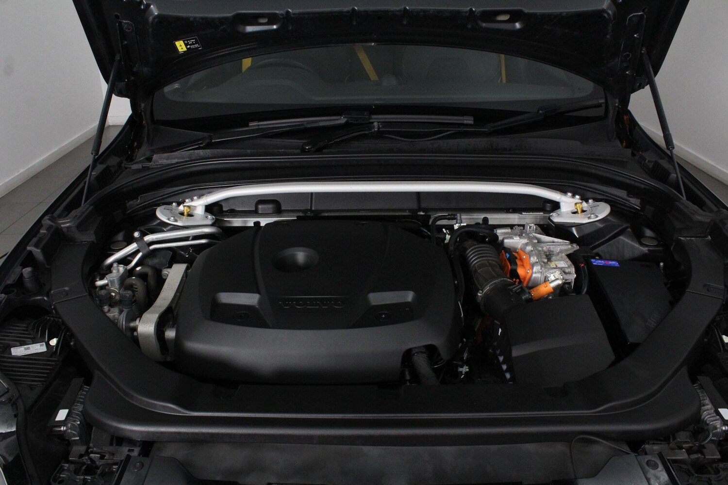 Used Volvo XC60 for sale - 76992540: Photo 77