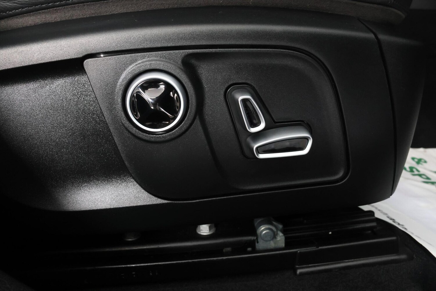 Used Maserati Levante 2022 for sale - 77537349: Photo 32