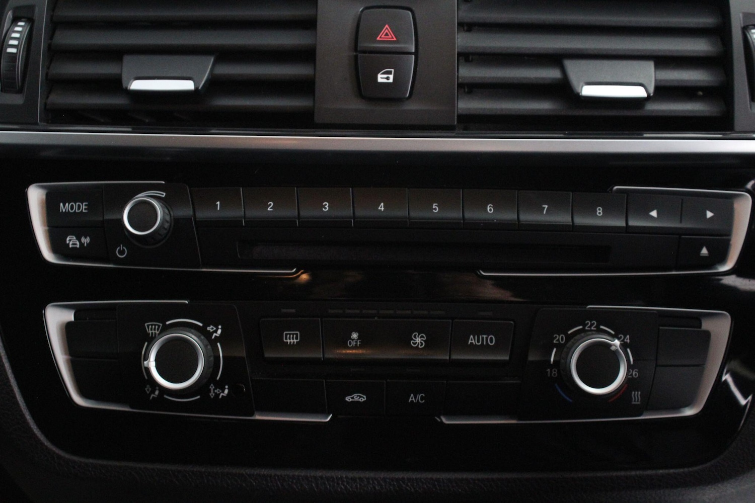 Used BMW 1 Series 2018 for sale - 76990139: Photo 36