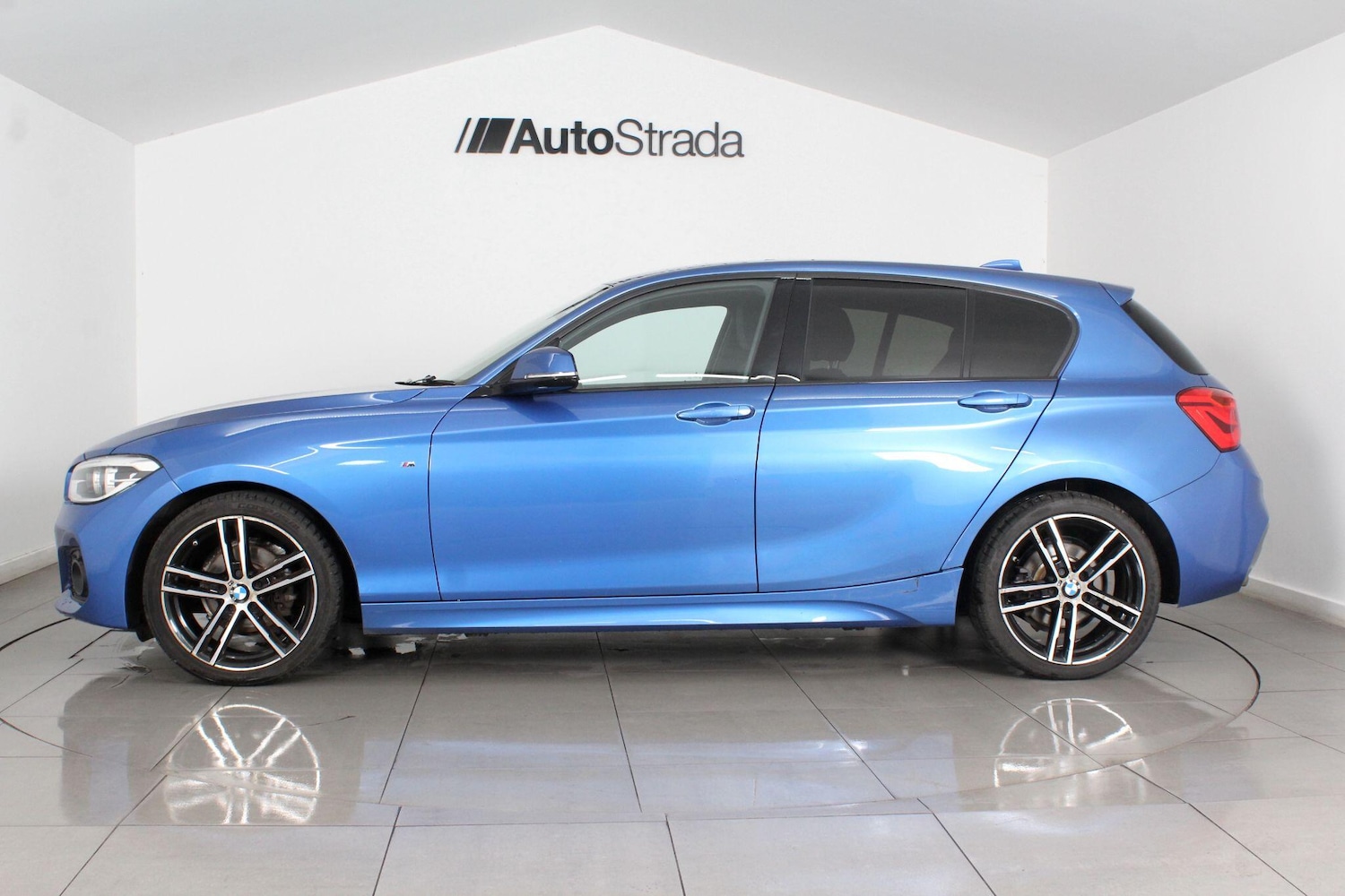Used BMW 1 Series 2018 for sale - 76990139: Photo 9
