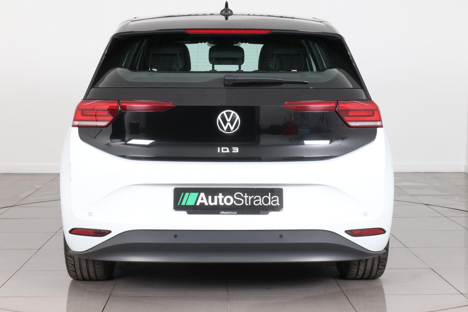 Used Volkswagen ID.3 2023 for sale - 77839299: Photo 11