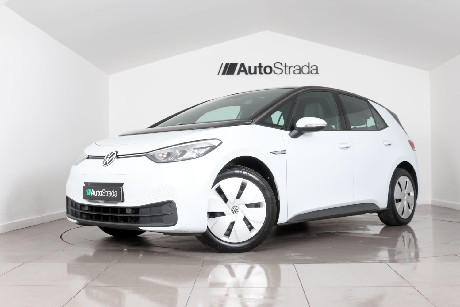 Used Volkswagen ID.3 2023 for sale - 77839299: Photo 5