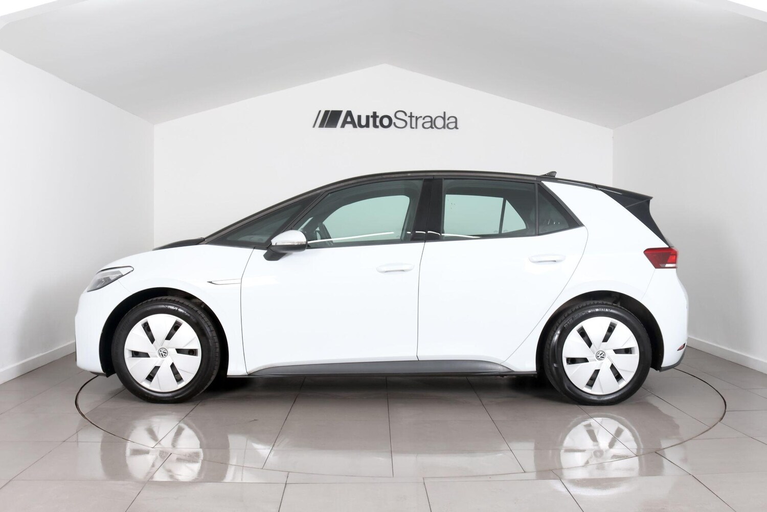 Used Volkswagen ID.3 2023 for sale - 77839299: Photo 7