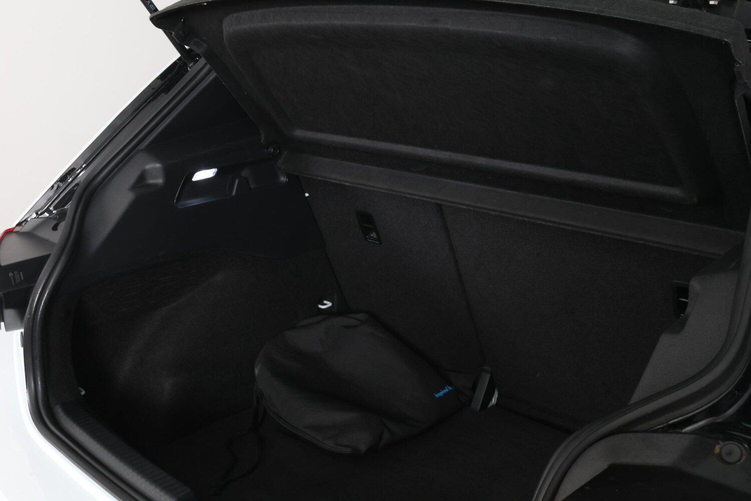 Used Volkswagen ID.3 2023 for sale - 77839299: Photo 70