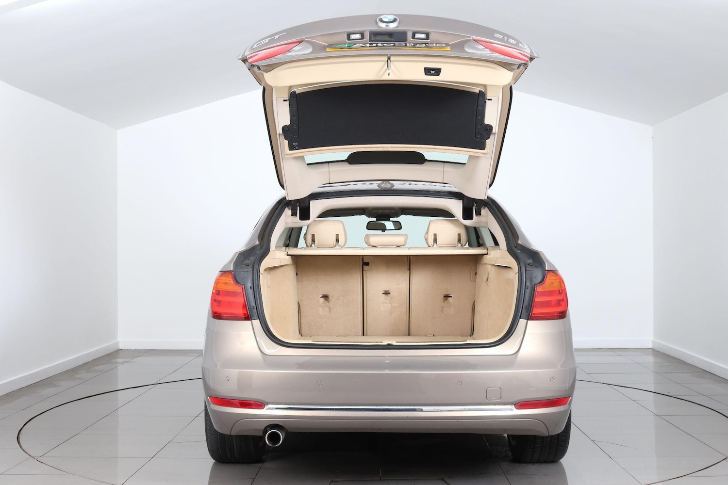 Used BMW 3 Series 2013 for sale - 77358410: Photo 20