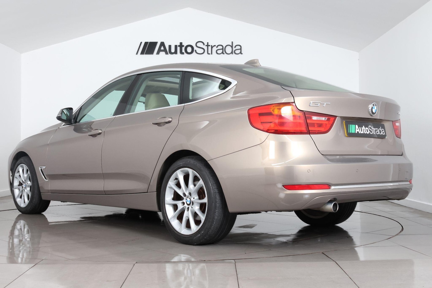 Used BMW 3 Series 2013 for sale - 77358410: Photo 21