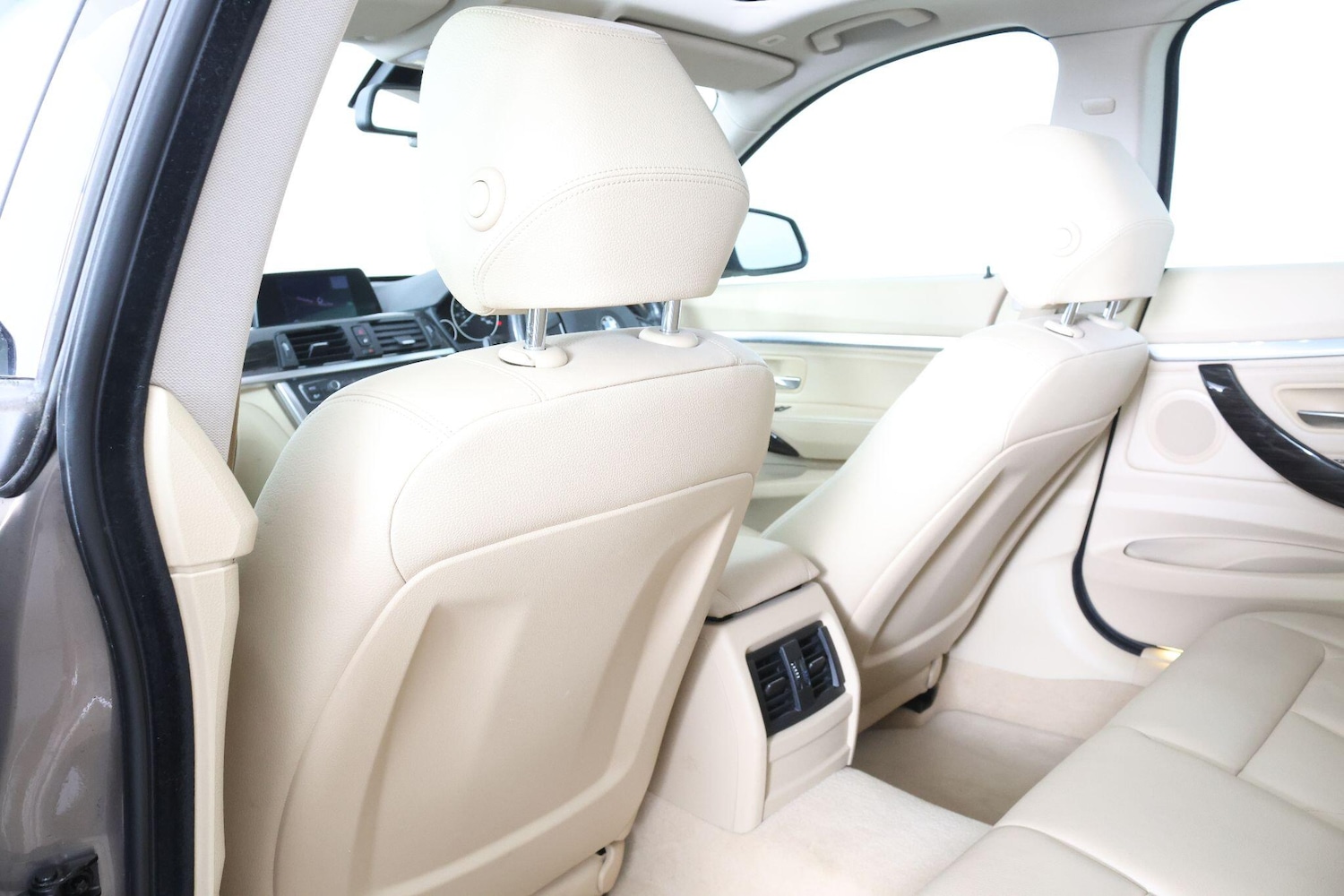 Used BMW 3 Series 2013 for sale - 77358410: Photo 33