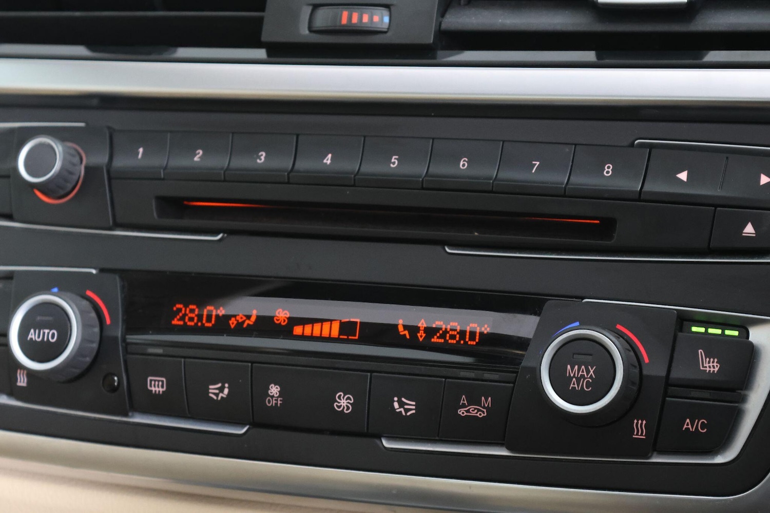 Used BMW 3 Series 2013 for sale - 77358410: Photo 50