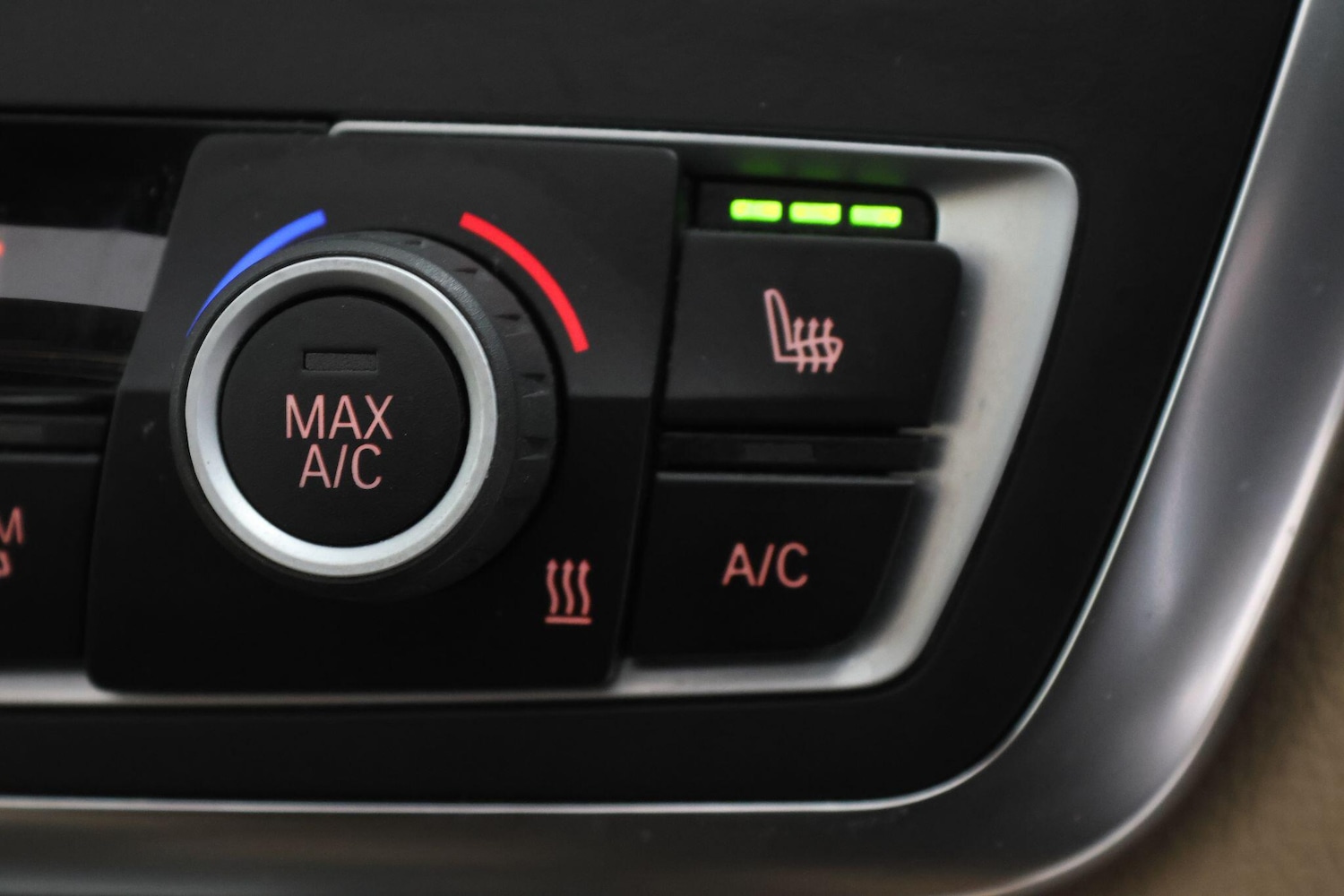 Used BMW 3 Series 2013 for sale - 77358410: Photo 51