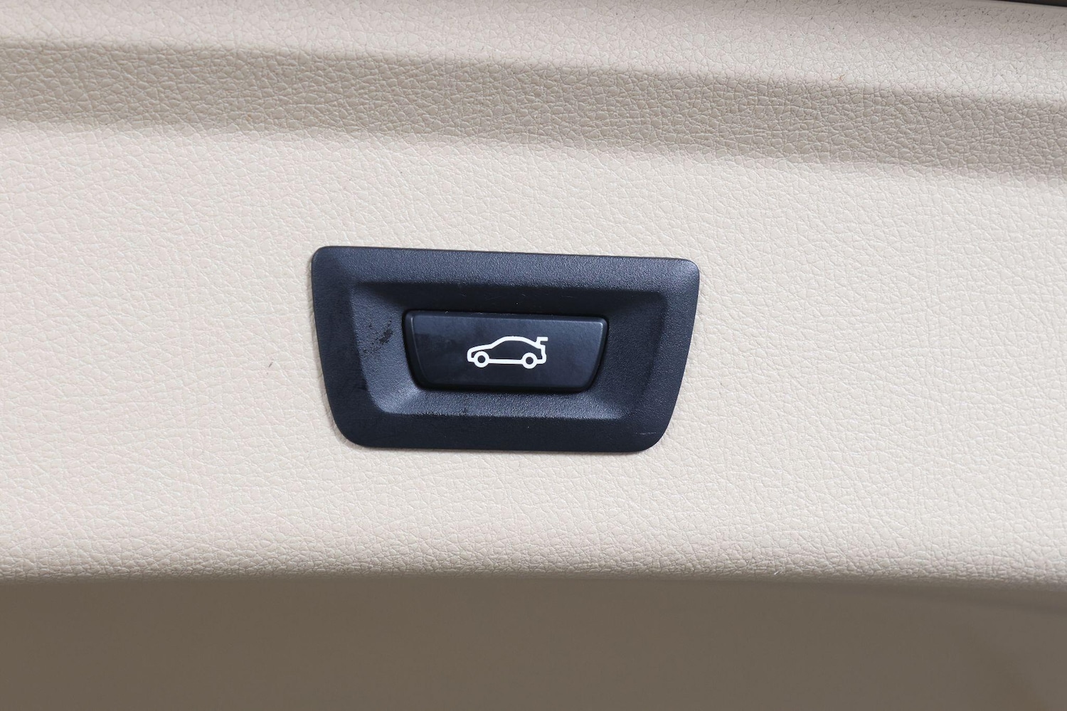 Used BMW 3 Series 2013 for sale - 77358410: Photo 61