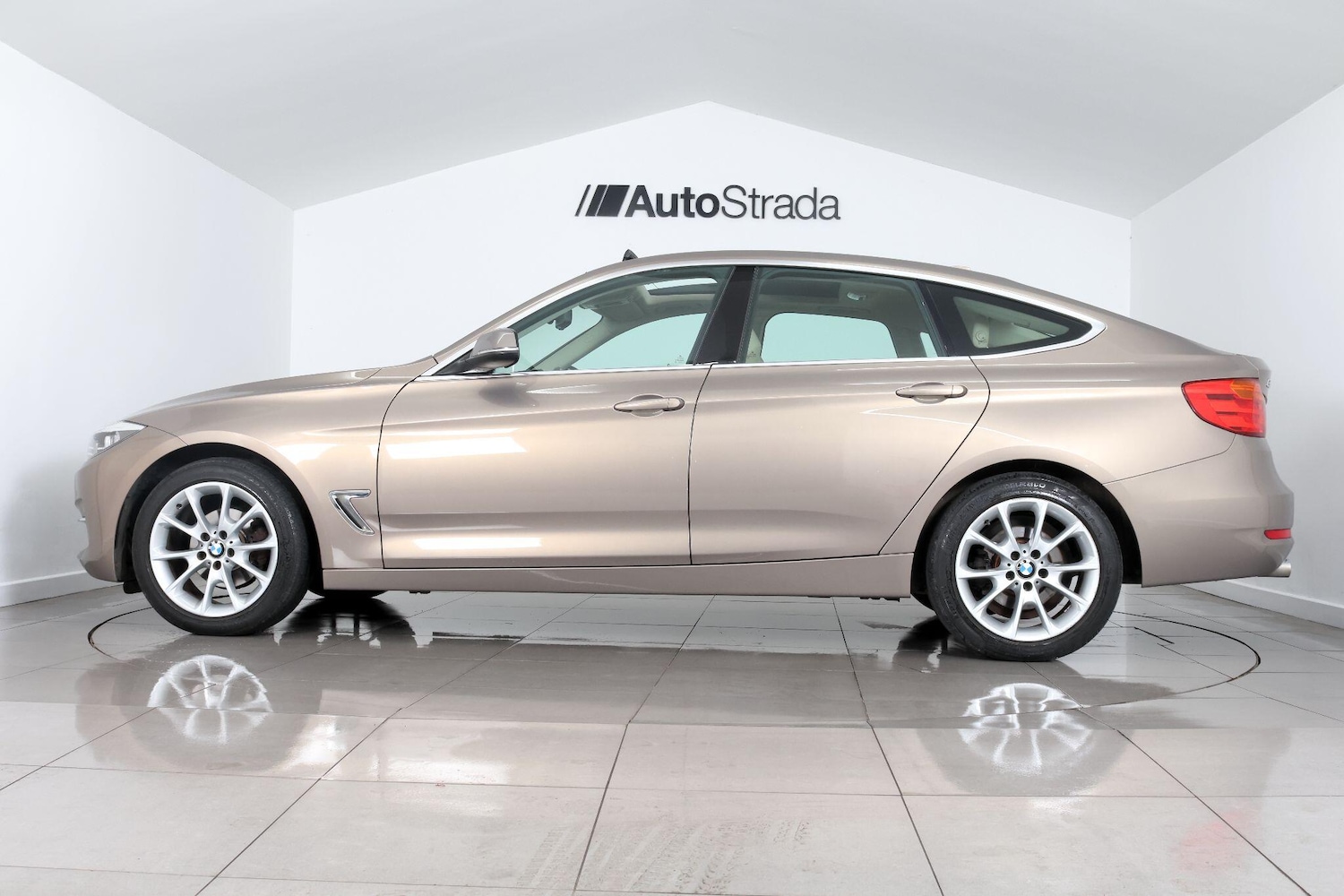 Used BMW 3 Series 2013 for sale - 77358410: Photo 7