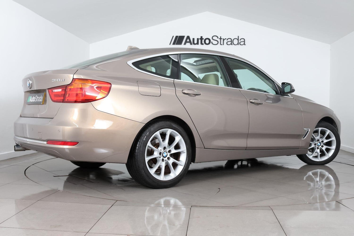 Used BMW 3 Series 2013 for sale - 77358410: Photo 9