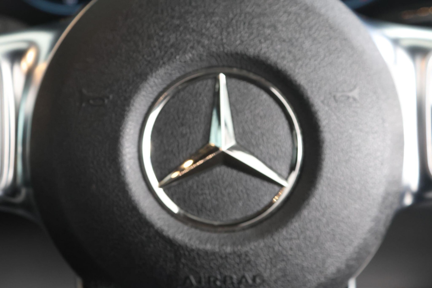 Used Mercedes-Benz GLC 2020 for sale - 77612650: Photo 25