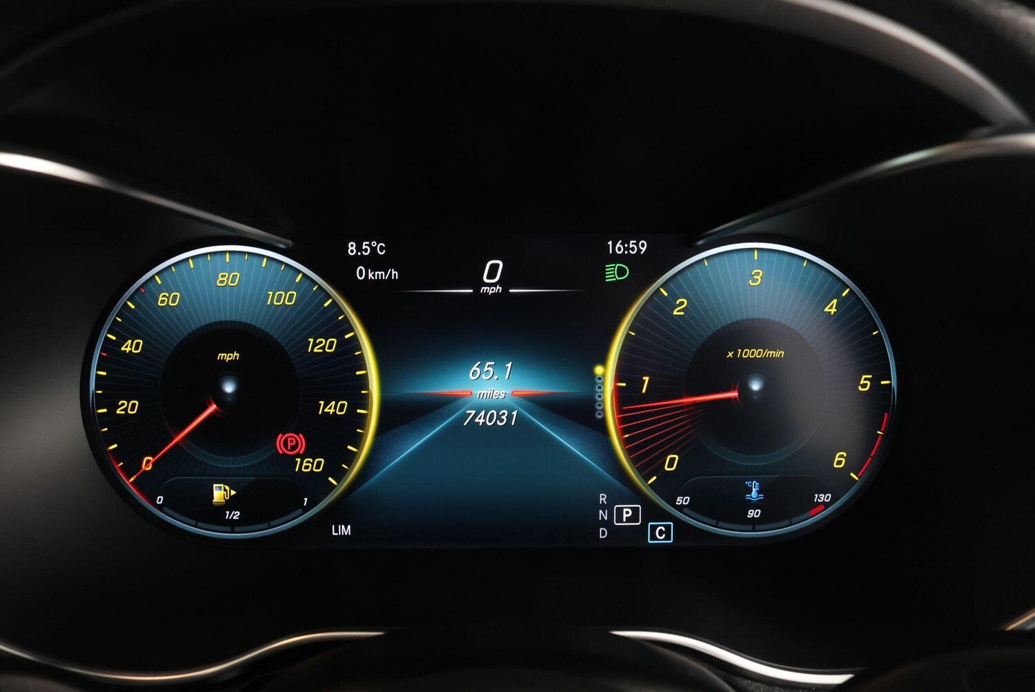 Used Mercedes-Benz GLC 2020 for sale - 77612650: Photo 32