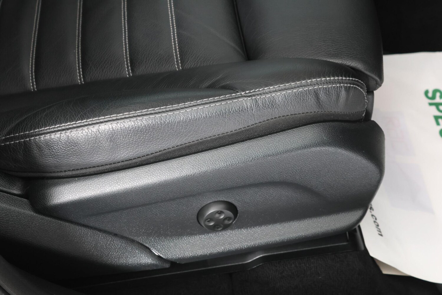 Used Mercedes-Benz GLC 2020 for sale - 77612650: Photo 52