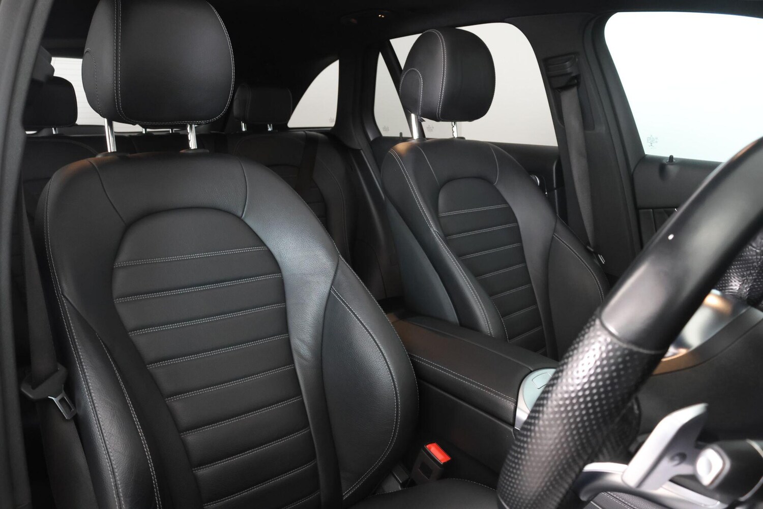 Used Mercedes-Benz GLC 2020 for sale - 77612650: Photo 60